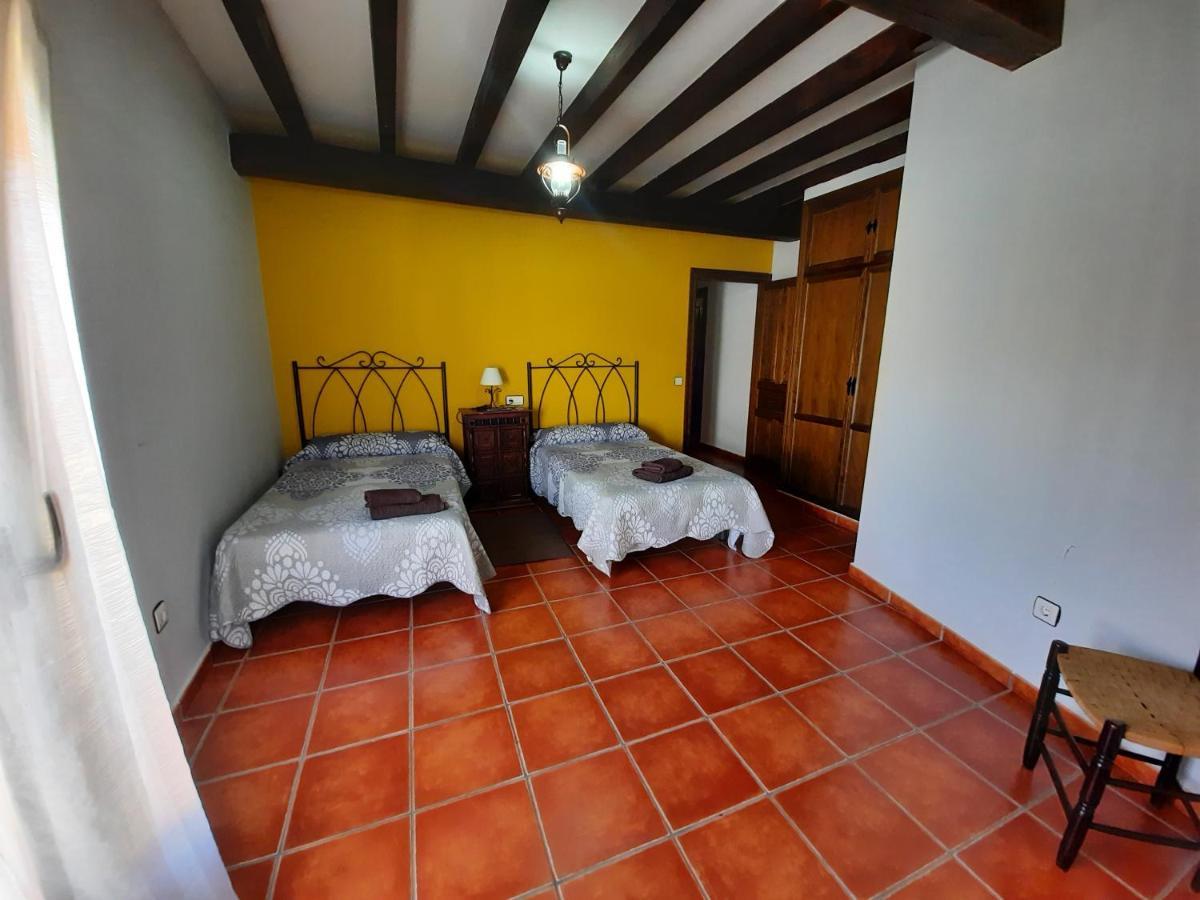 Casa Rural El Caño de Abajo Aldeanueva del Camino Exterior foto