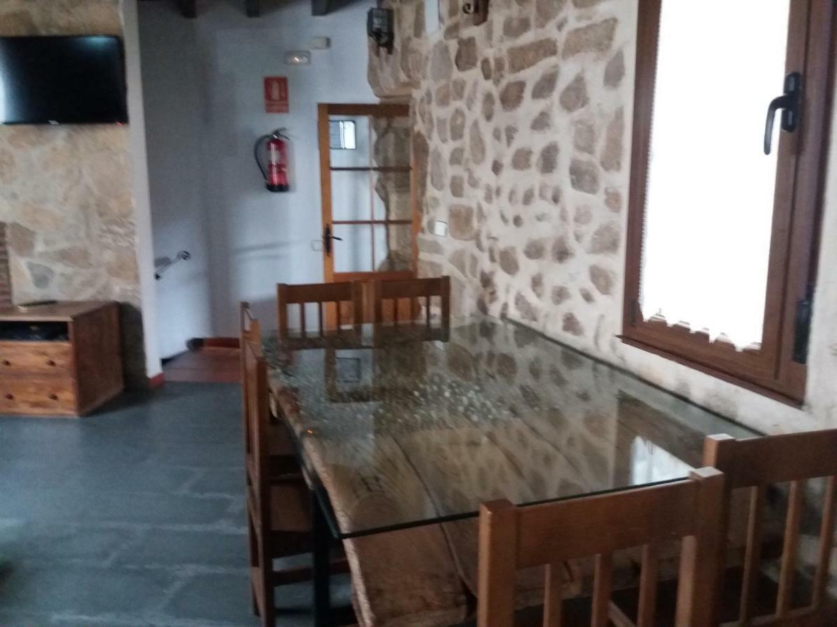 Casa Rural El Caño de Abajo Aldeanueva del Camino Exterior foto