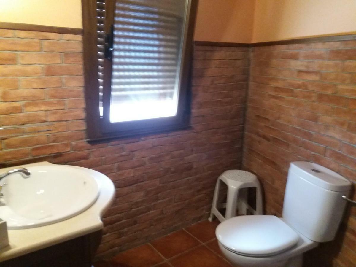 Casa Rural El Caño de Abajo Aldeanueva del Camino Exterior foto